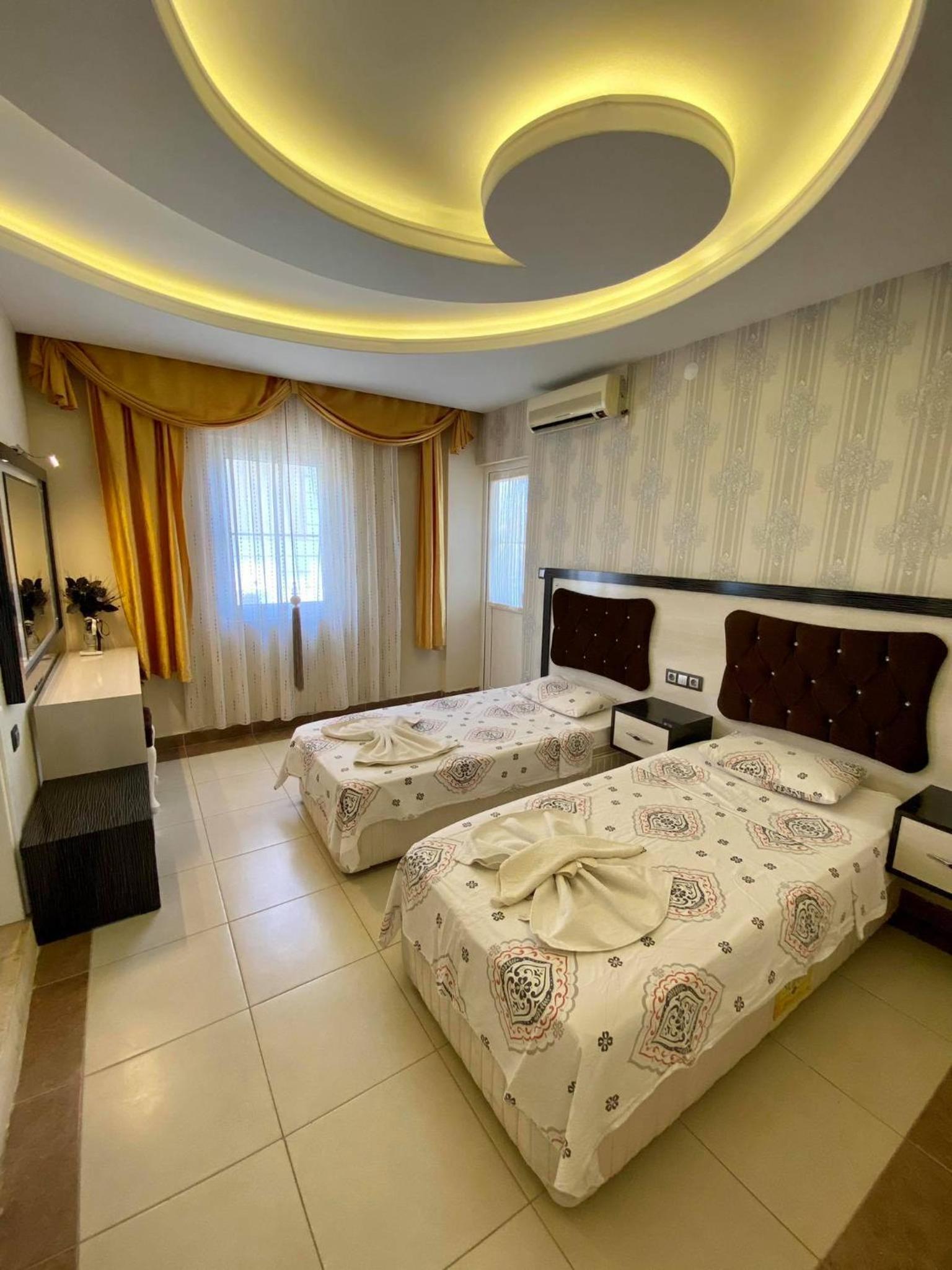 Erkan Tumen Yalcin Hotel 15/50