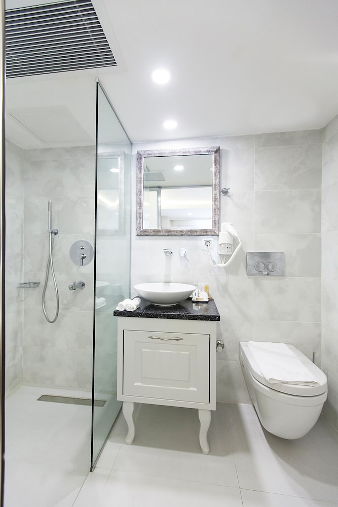 Galata Grace Hotel 18/56