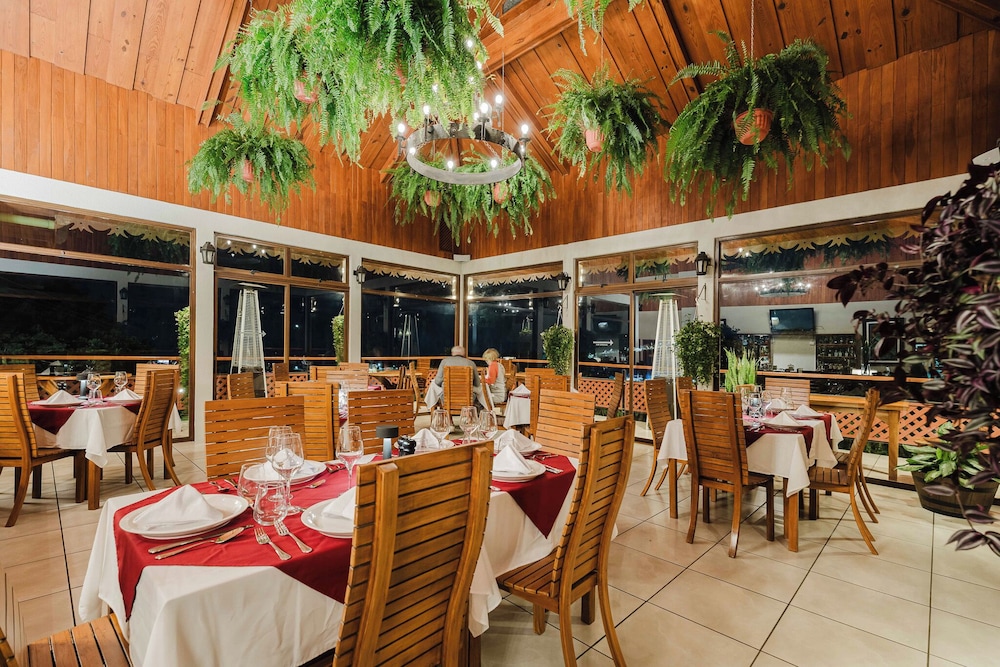 Hotel Ficus Monteverde 64/74