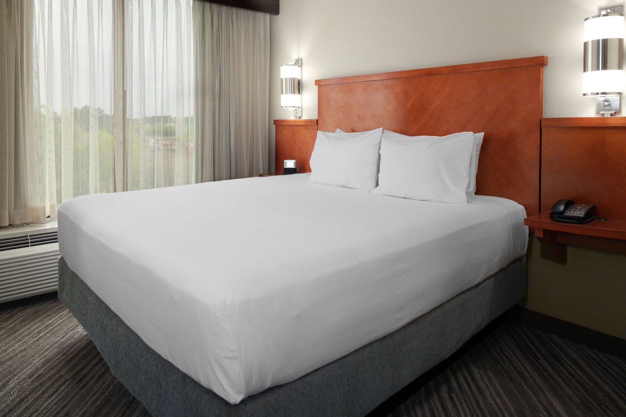 Specialty, King Bed