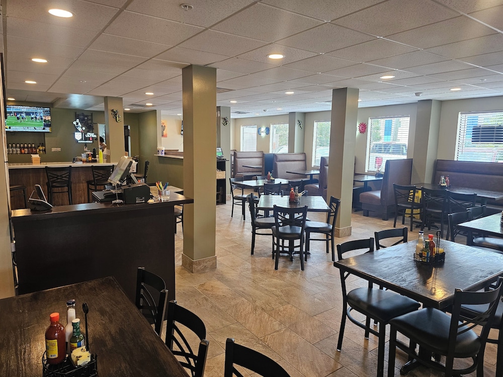 Baymont by Wyndham Grovetown Augusta 29/44