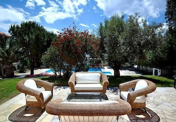 Ledra Samos Hotel 51/60