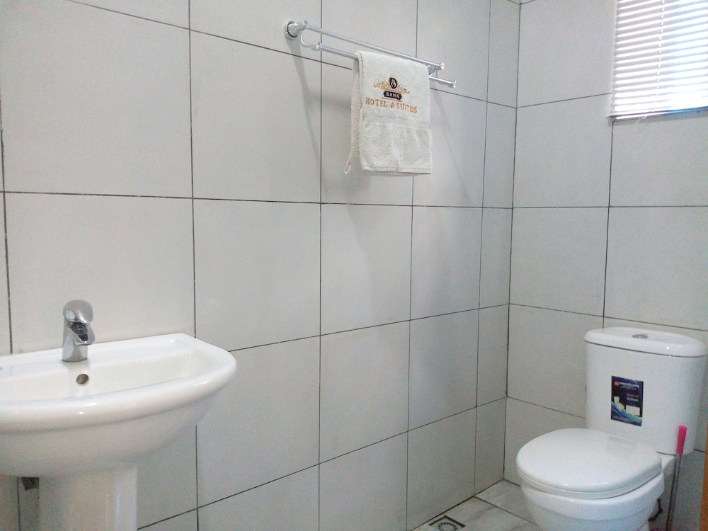 Bana Hotel & Suites 25/27