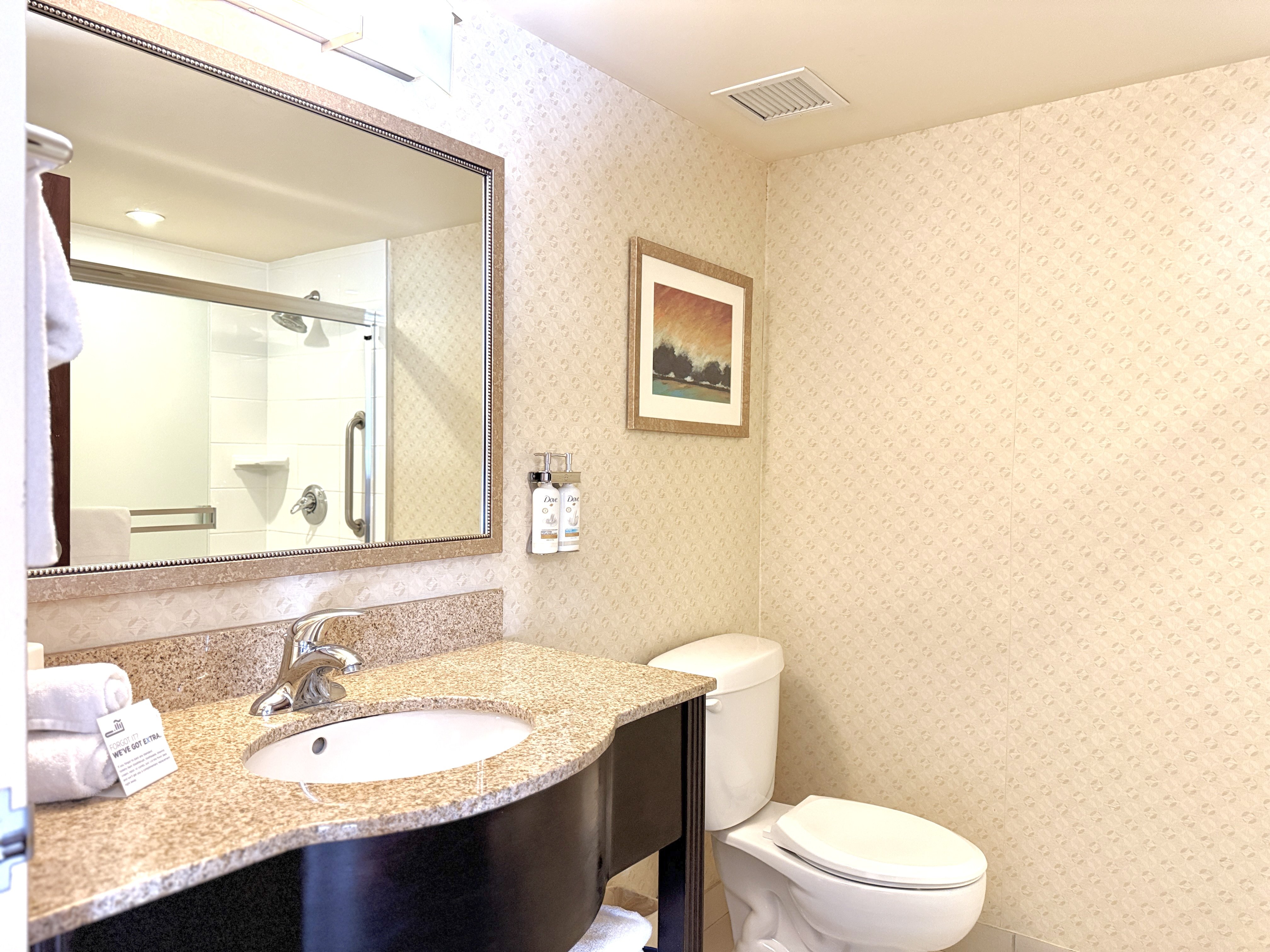 Holiday Inn Express Suites Riverport 73/76