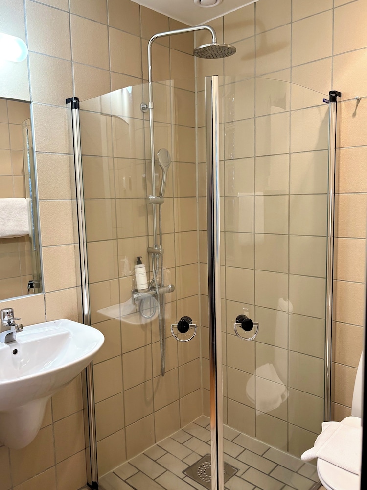 Maritim Krog & Hotell 46/50