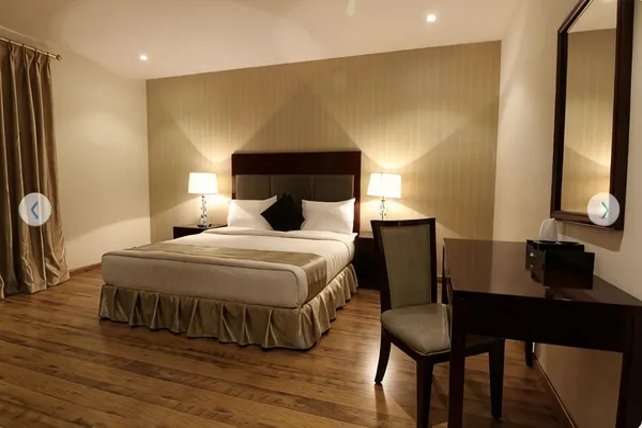 Room at Towlan Girnada, RIYADH