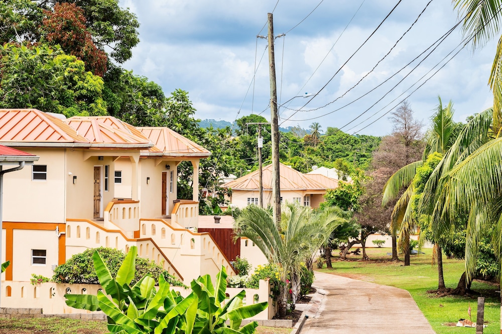 Valley Breeze Guest House 40/45