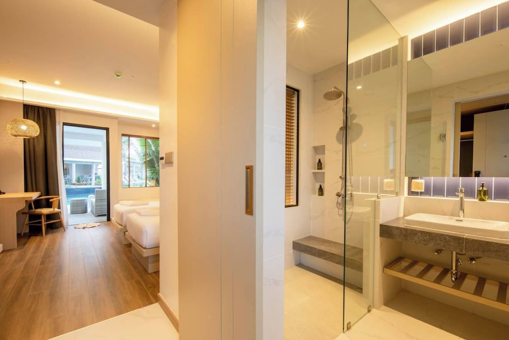 Lalynn Resort & Villas 55/55