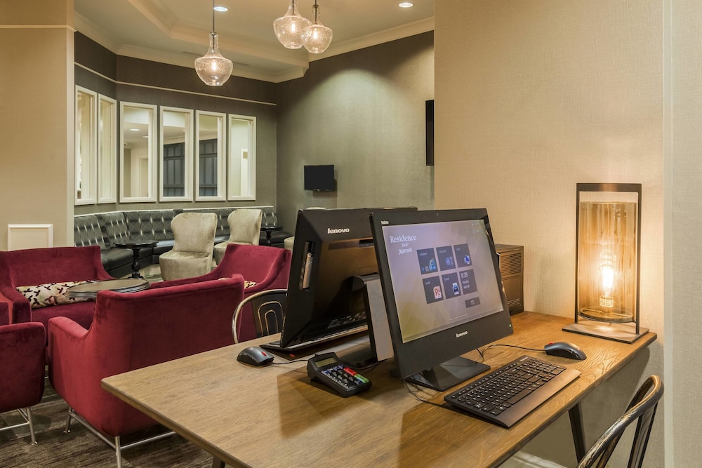 Residence Inn by Marriott Savannah Downtown/Historic District 36/50