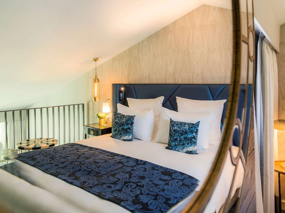 Duplex, Junior Suite, King Bed, Inland View, Living Area, Balcony or Terrace