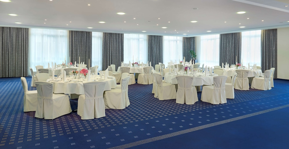 Dorint Hotel Am Dom Erfurt 38/50