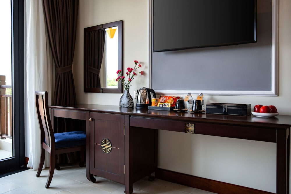 Grand Signature by M Village Hoi An Resort, a brand of Modern Village Lifestyle 58/70