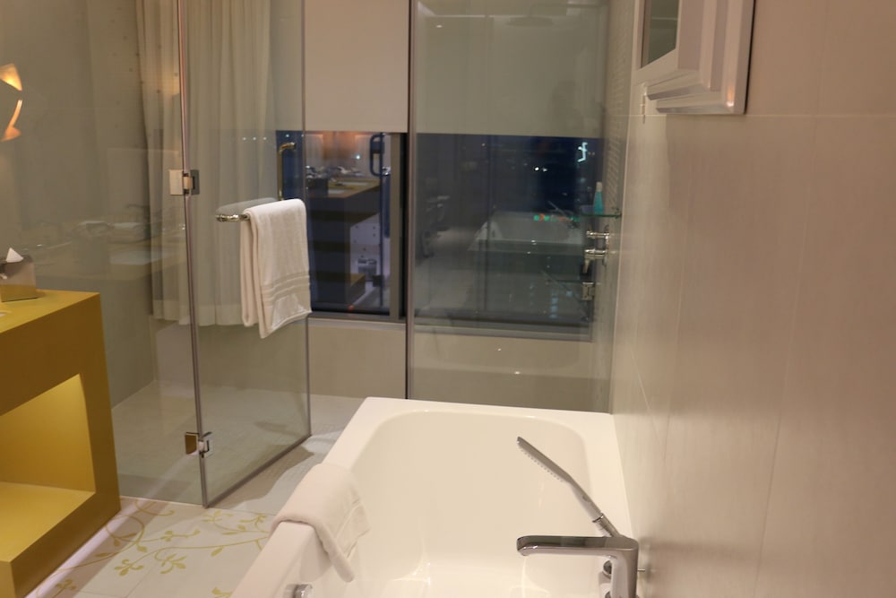 The Domain Hotel and Spa - Adults Friendly 16 Years Plus 78/80