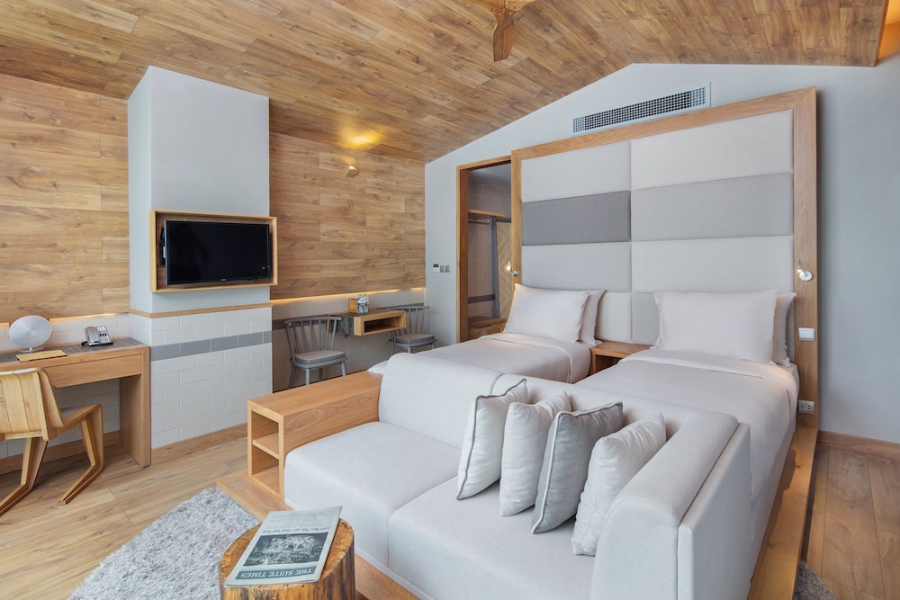 Fusion Suites Saigon 31/63