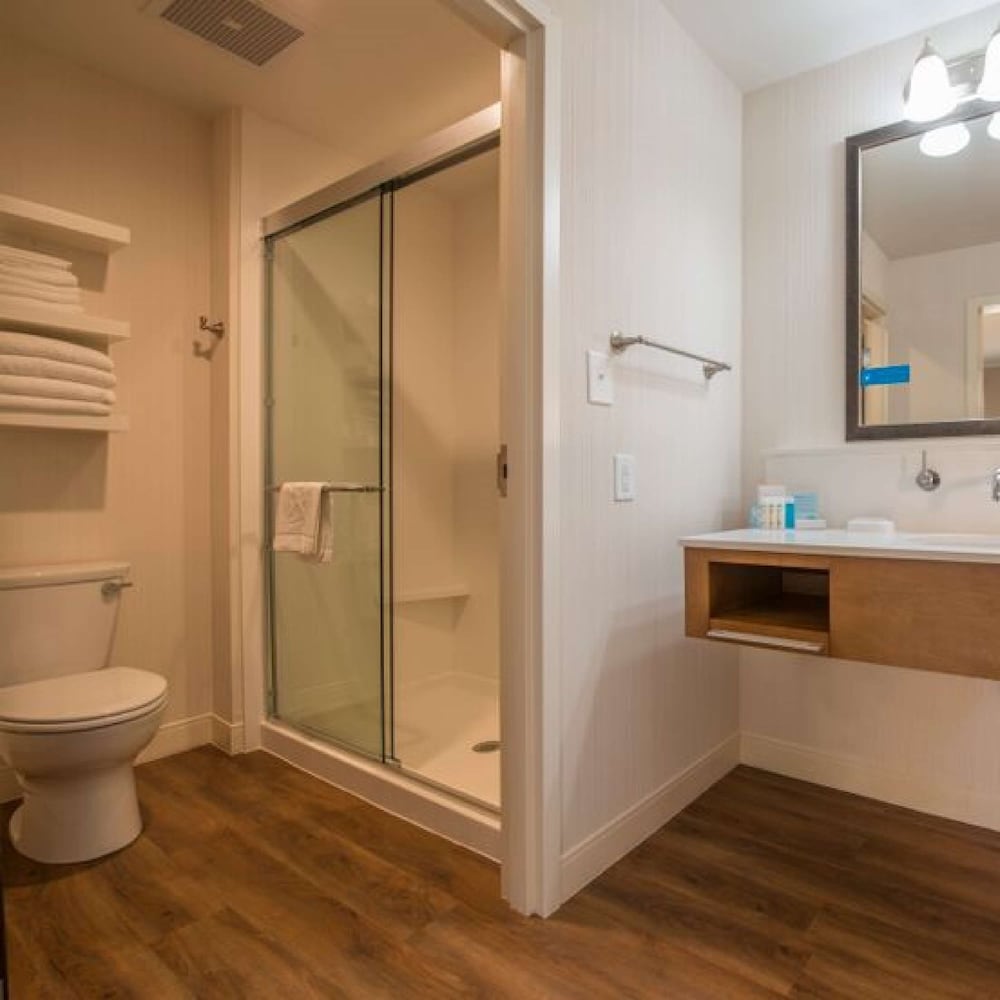 Hampton Inn Waynesboro, GA 13/42
