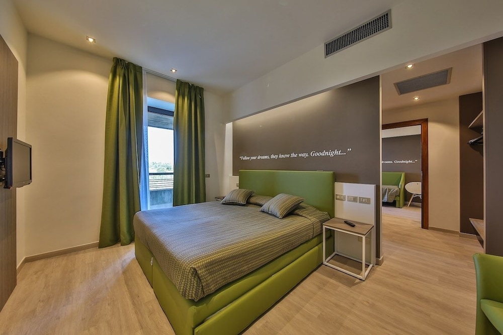 Hotel Ideal 16/49