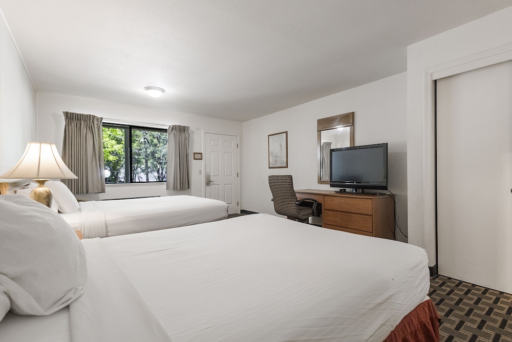 Northern Queen Inn 8/50