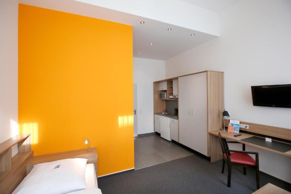 Townhouse Düsseldorf 12/26