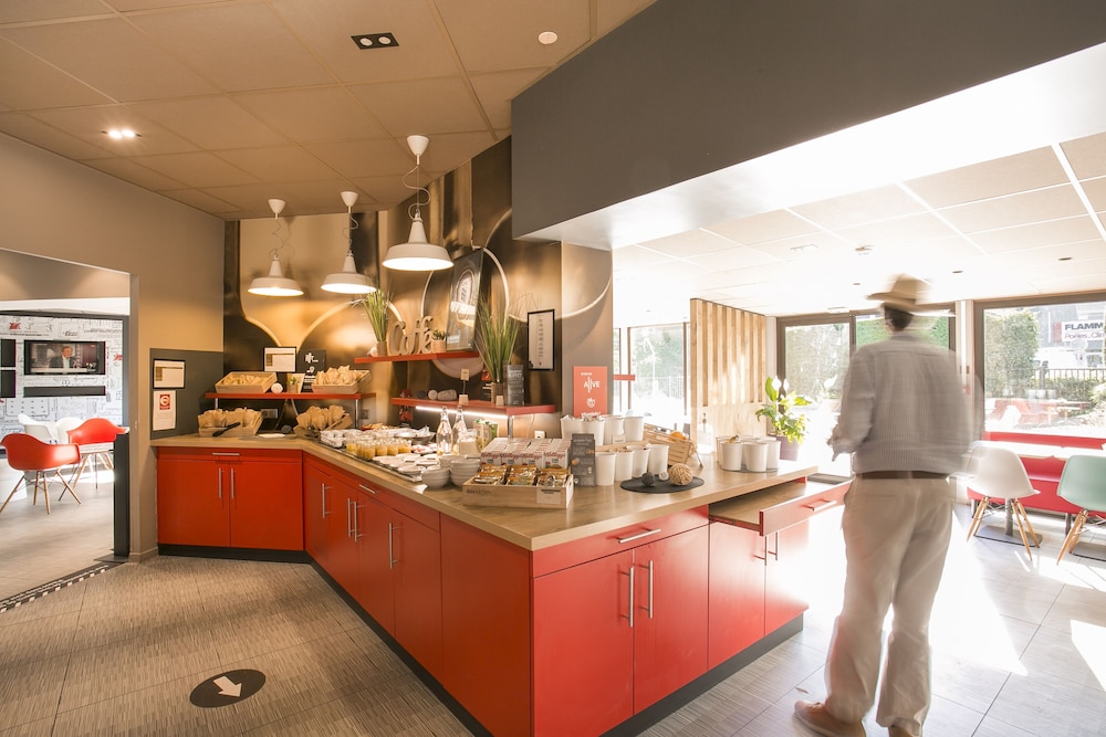 Ibis Avignon Sud 5/72