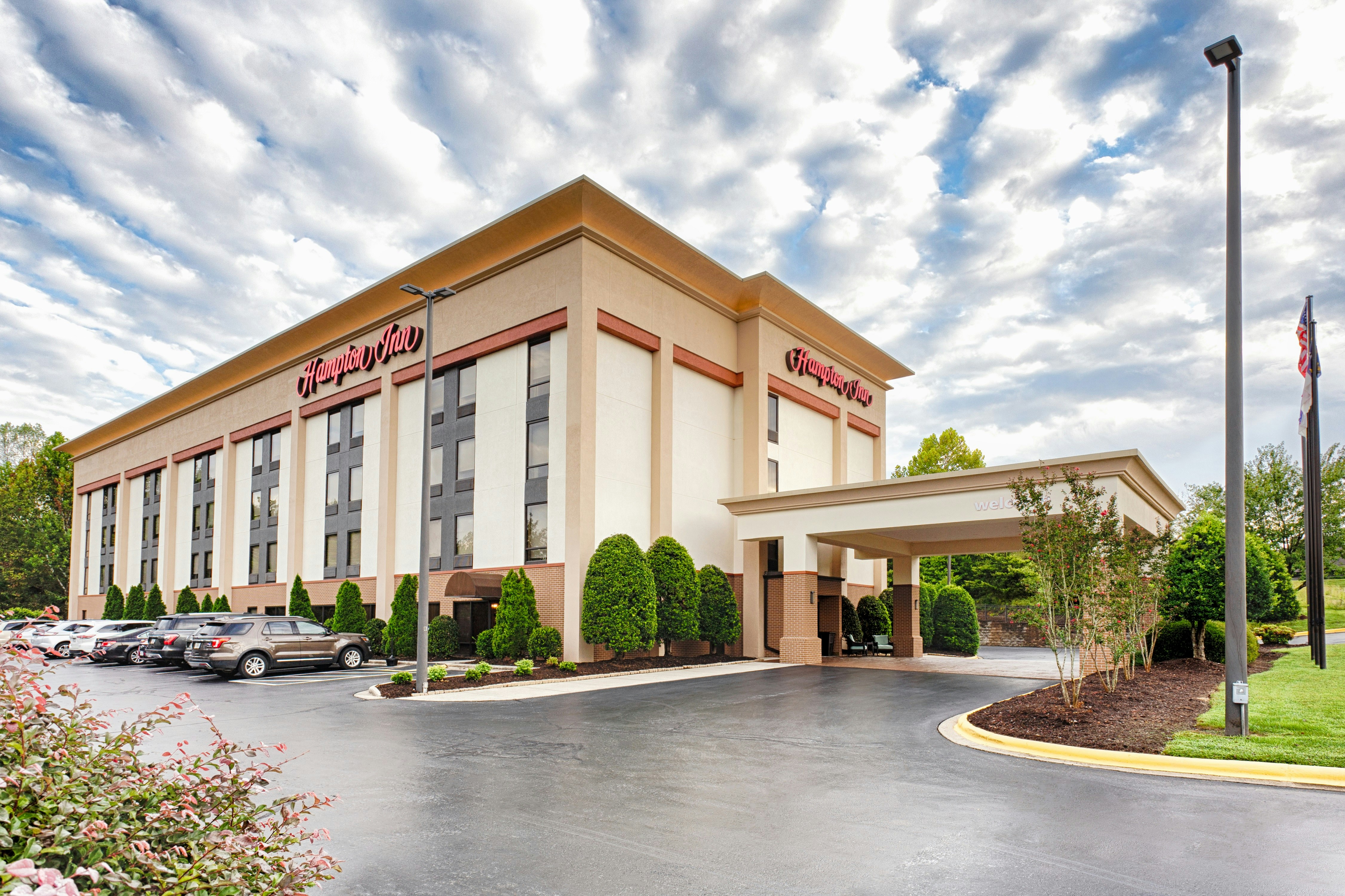 Hampton Inn Morganton 4/39