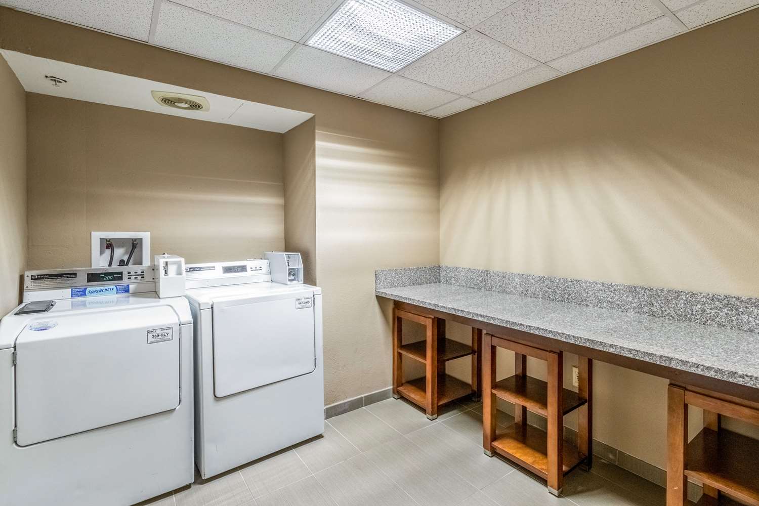 Comfort Inn Tucson Central 40/50