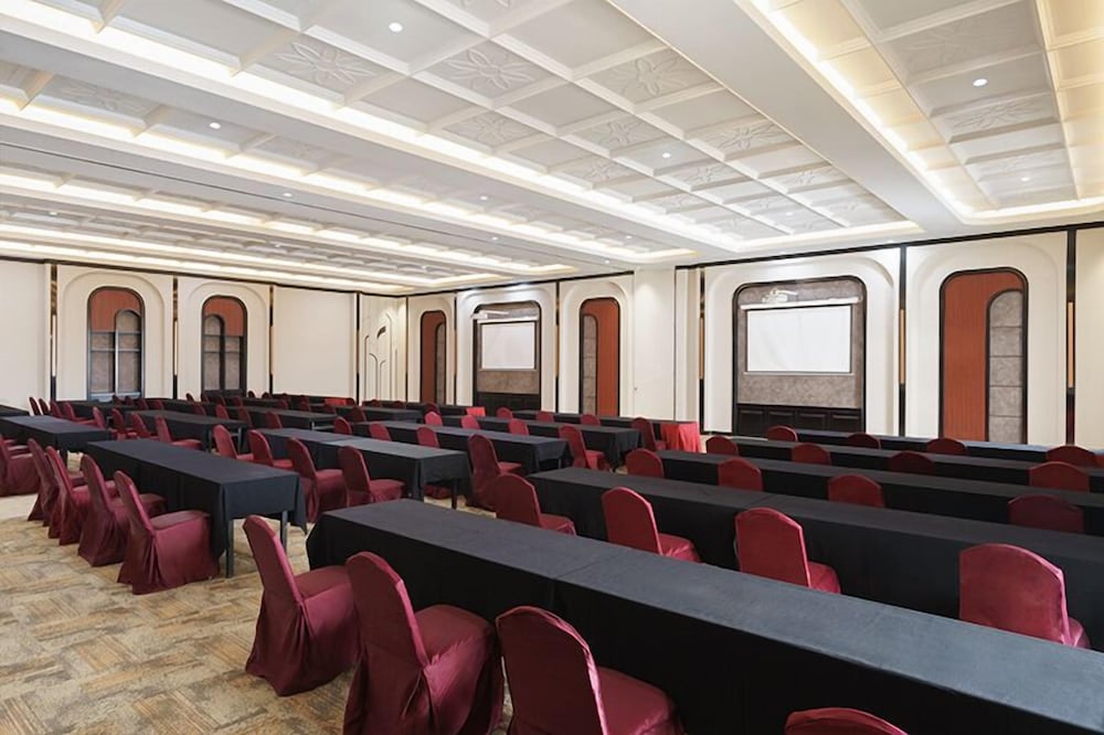 Tavia Heritage Hotel 20/24