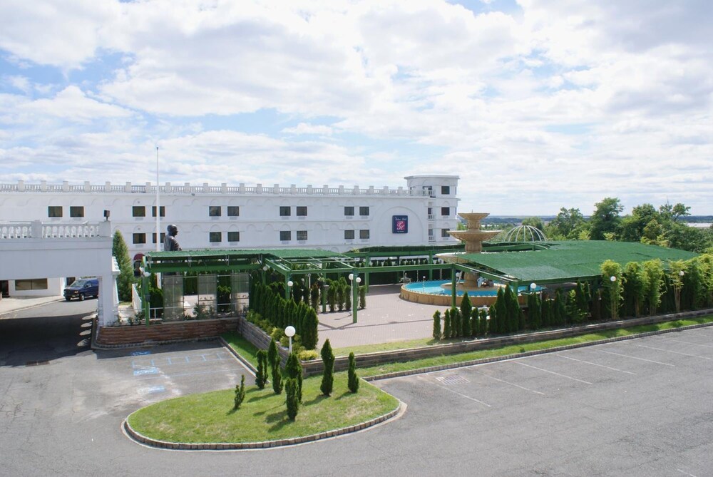 Raritan Hotel 6/34
