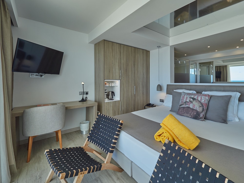BQ Aguamarina Boutique Hotel 45/66