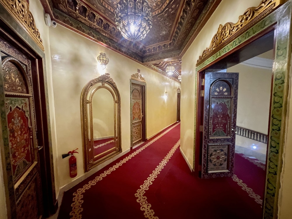 Hotel Royal Victoria 39/66