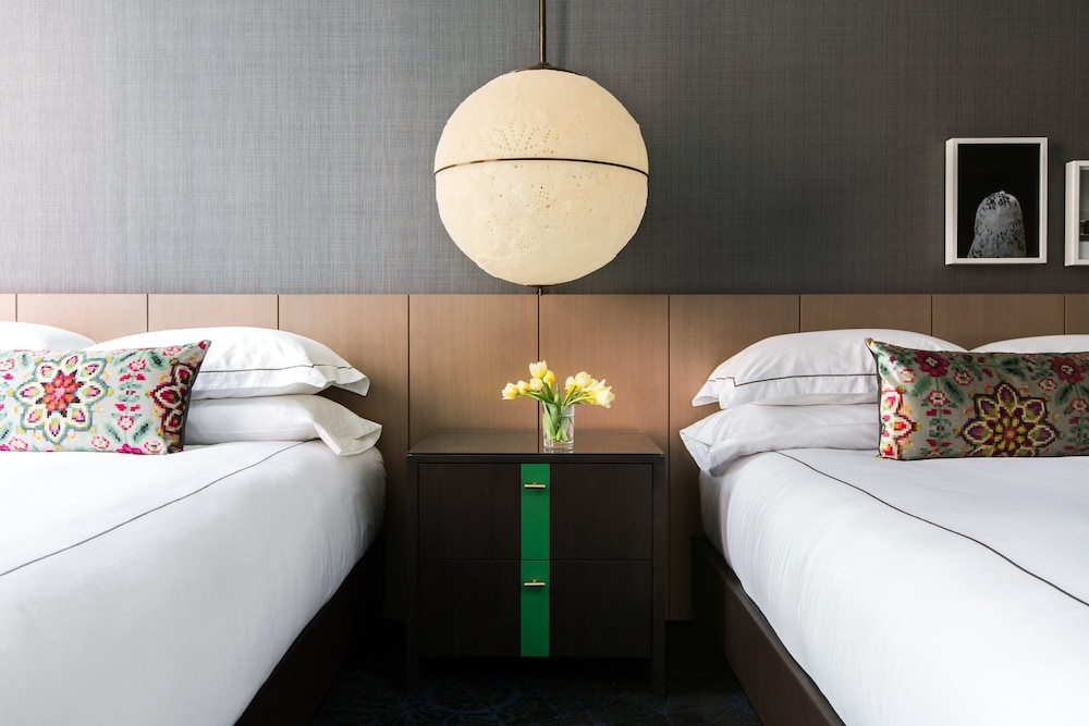 The Kimpton Gray Hotel 15/77