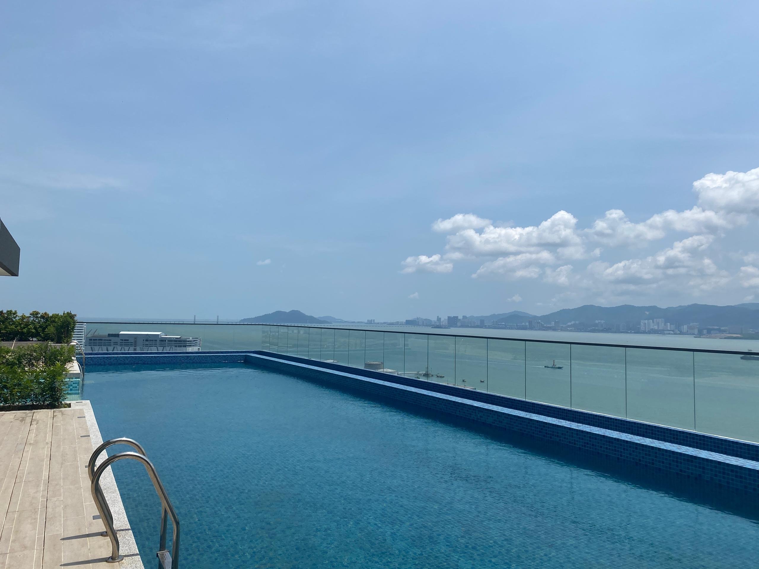 Crowne Plaza Penang Straits City 45/50
