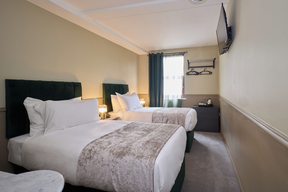 Riverhouse Hotel 27/50
