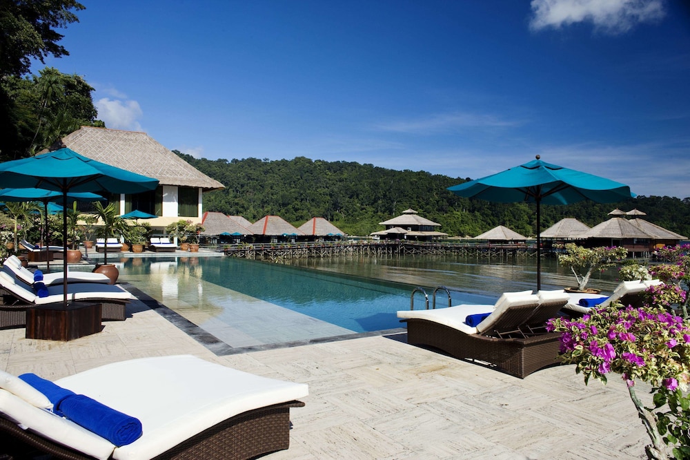 Gayana Marine Resort 62/71