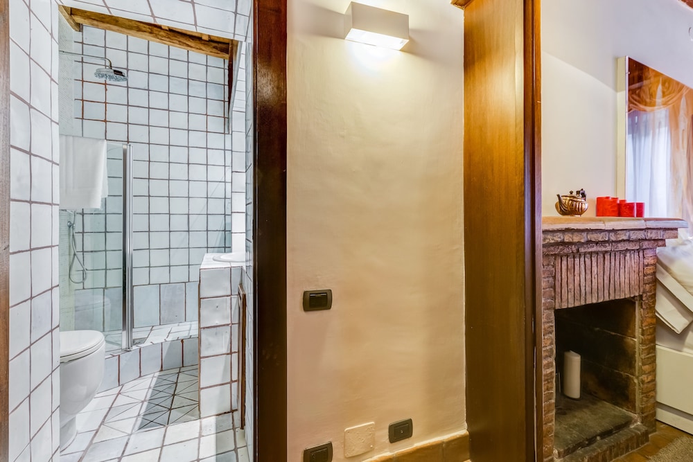 Luxury Trastevere 14/65