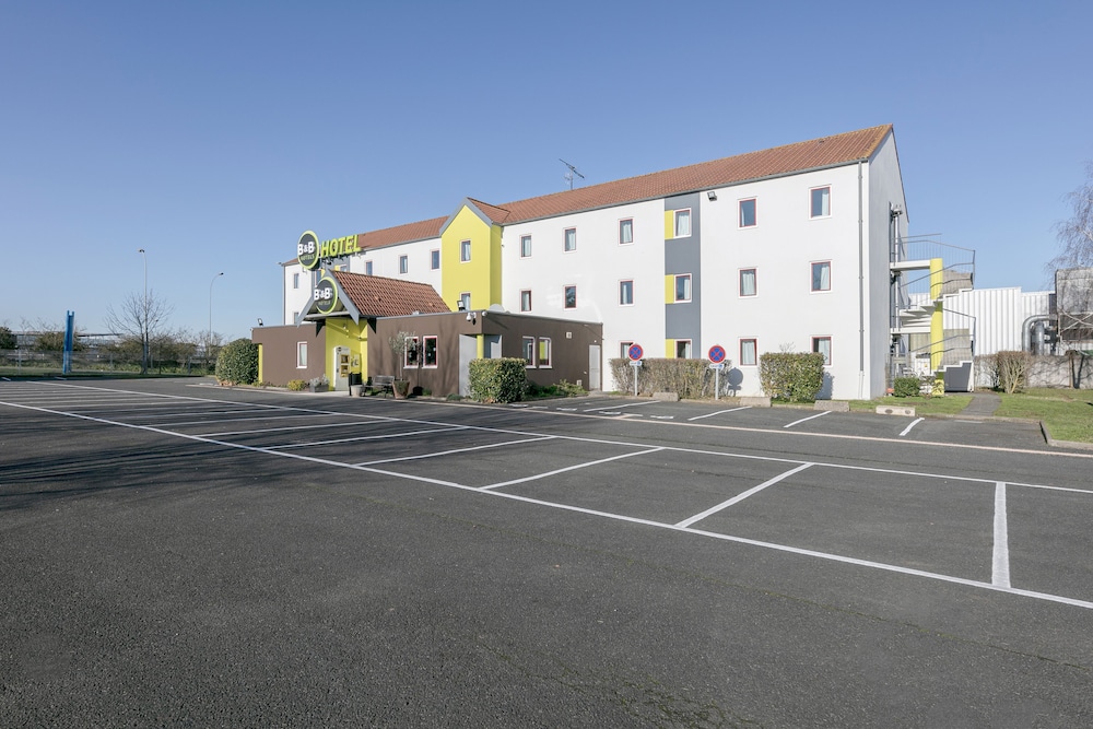 B&B HOTEL Poitiers 1 Futuroscope in CHASSENEUIL-DU-POITOU