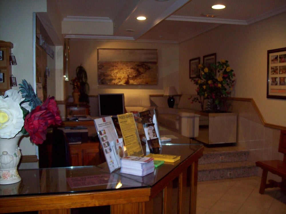 Hostal Los Gavilanes 2 40/50