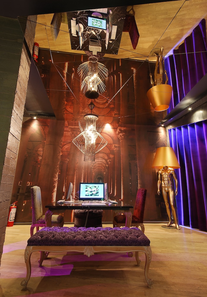 Tulip City Taksim Hotel 8/50