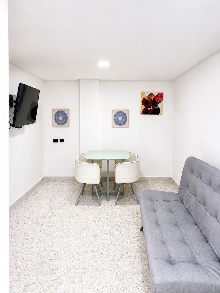 Ofix Hotel 30/50