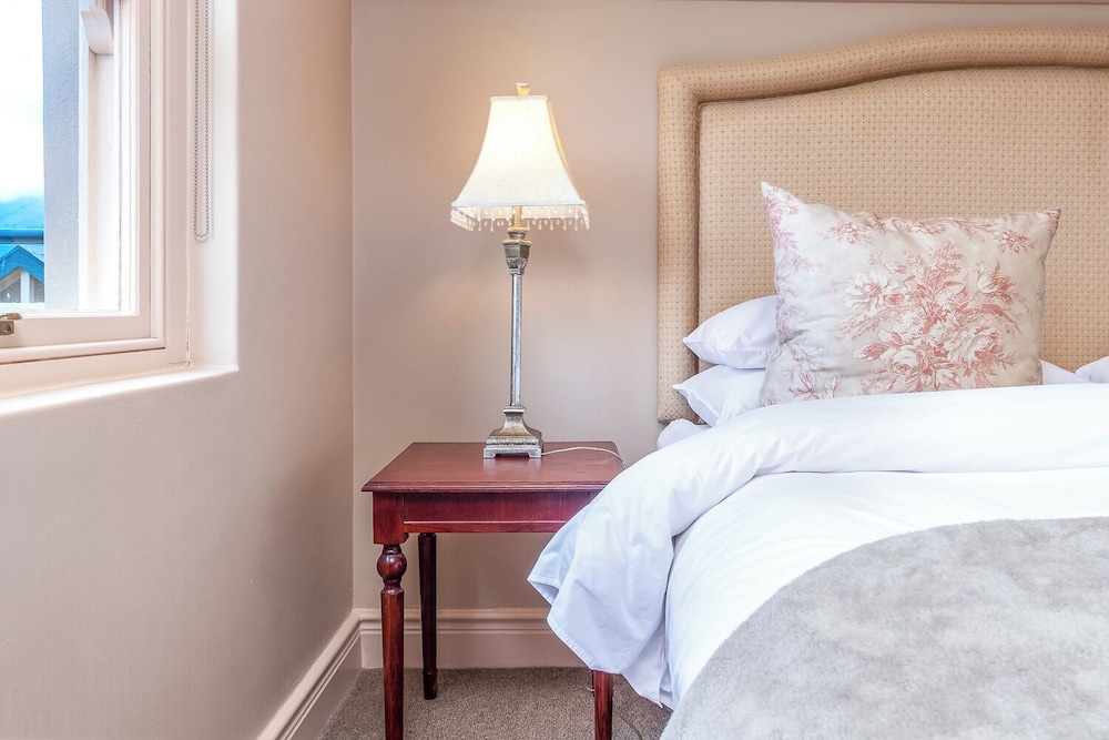L Ermitage Franschhoek Chateau Villas 9/24