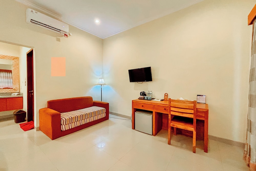 Kubu Petitenget Suite Seminyak 48/63