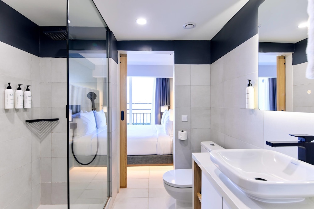 Radisson Hotel Paramaribo 52/55