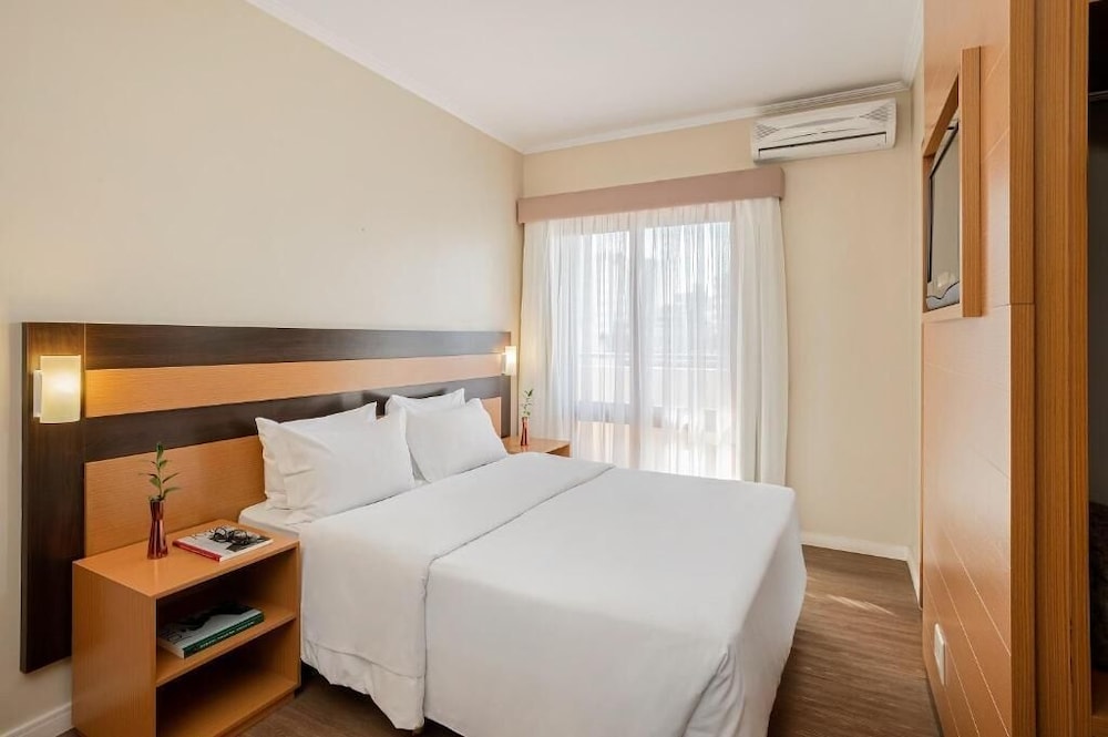 STANDARD, DOUBLE BED