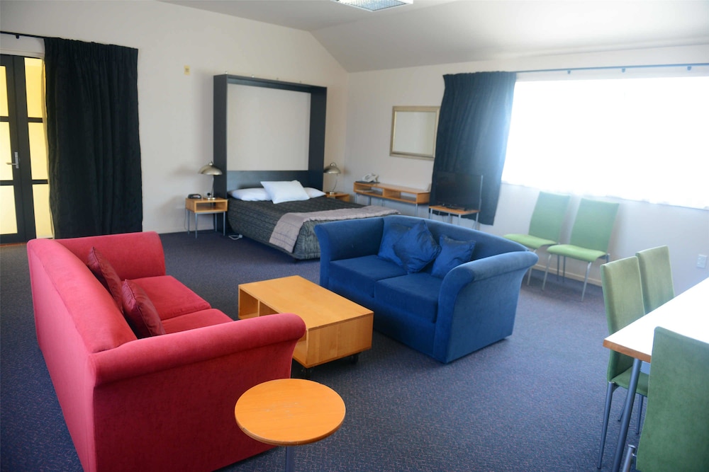 Victoria Court Motor Lodge 31/60