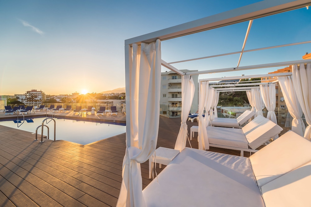 AluaSun Lago Rojo - Adults Only 18/50