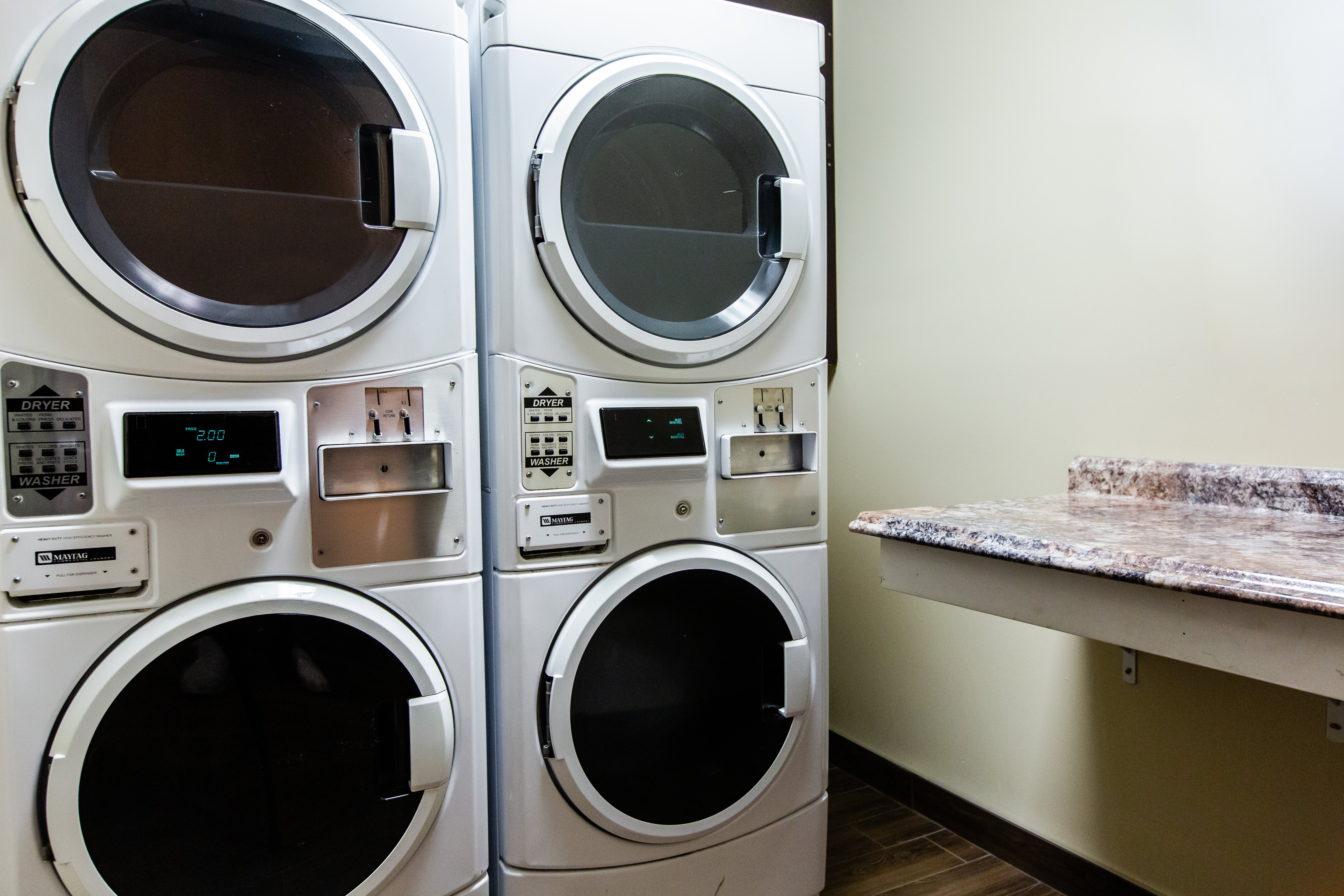 Holiday Inn Express & Suites Spruce Grove - Stony Plain 44/68