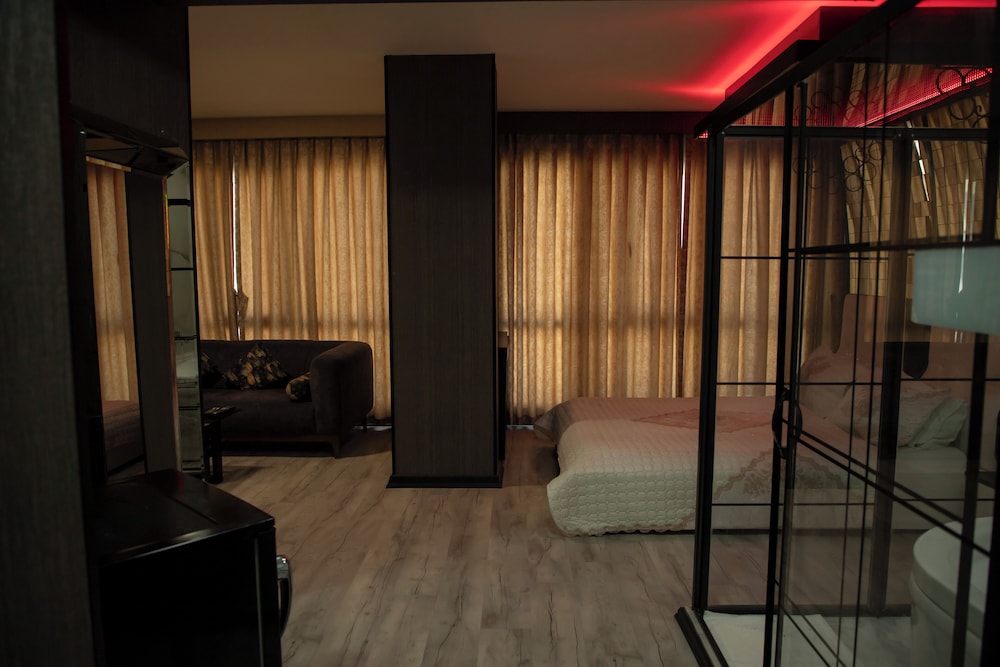 Hera Suit Atasehir 25/47