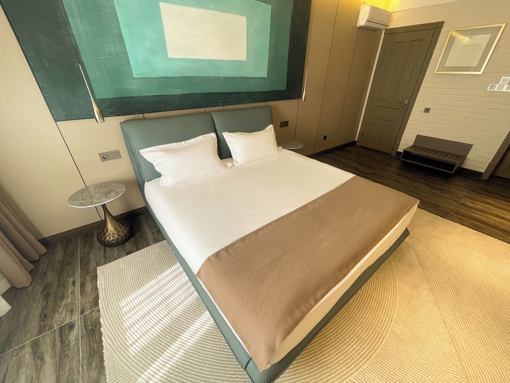 Hl 309 Hotel 15/55