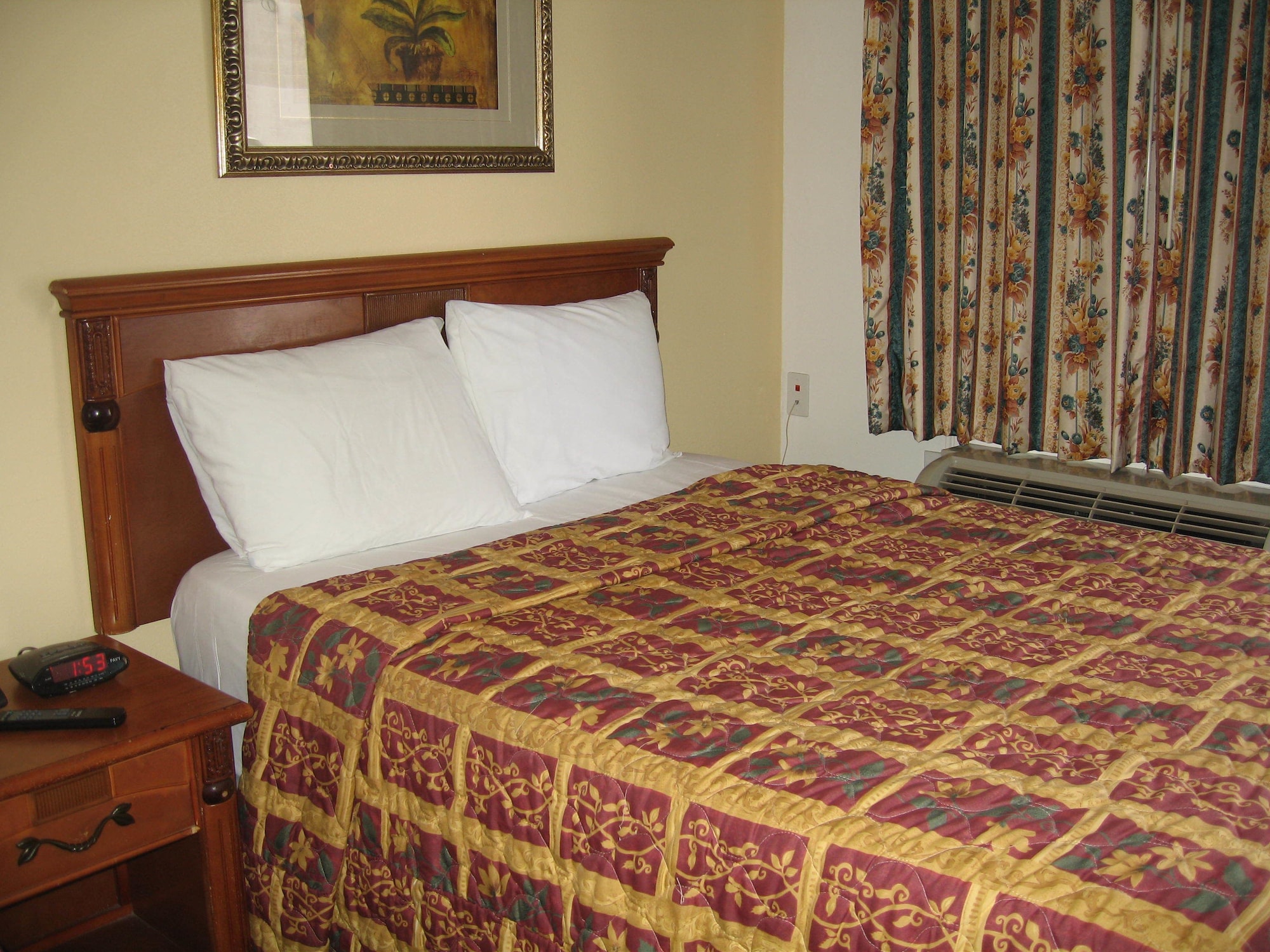 غرفة ديلوكس بسرير كوين، Flamingo Inn Long Beach 3/4
