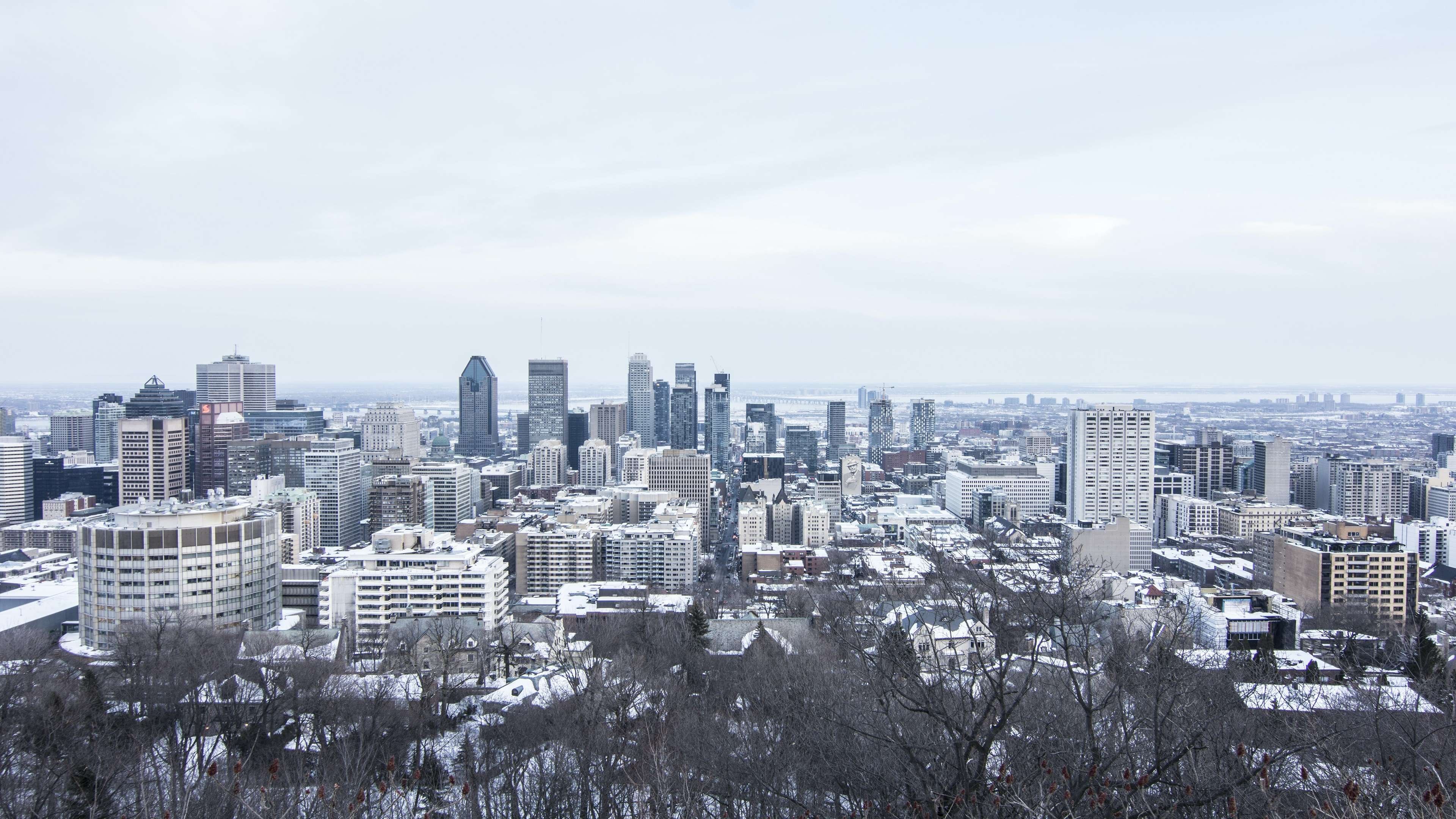 Holiday Inn Montreal Centre-Ville Downtown 68/70