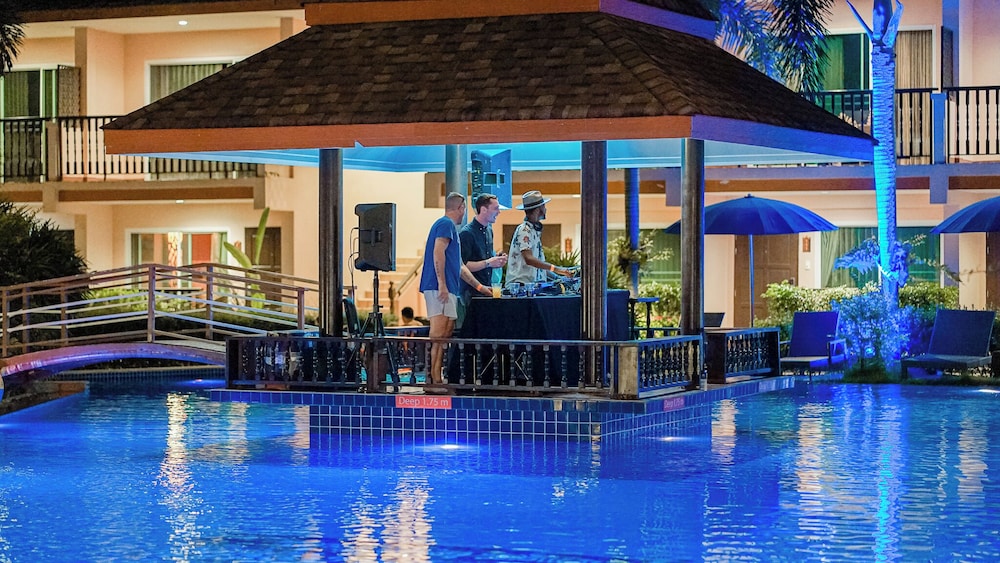 Chivatara Resort And Bangtao Beach Resort Phuket 54/66